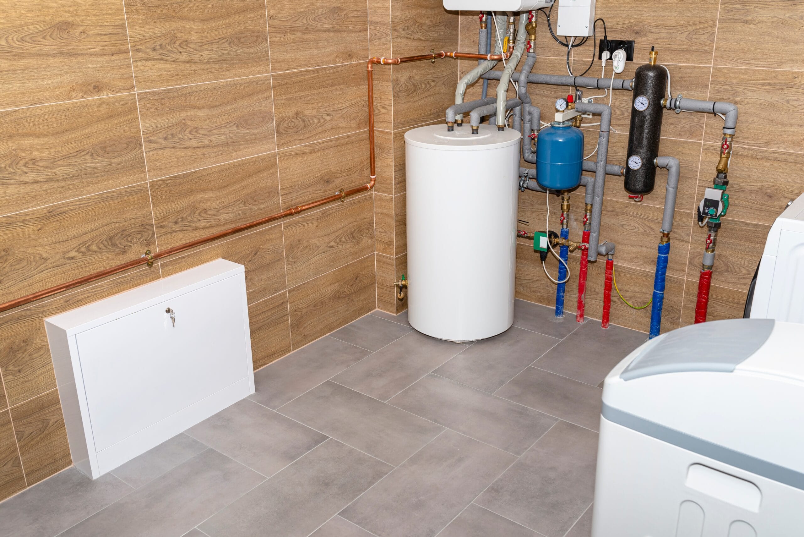 Professional water heater installation in Menlo Park